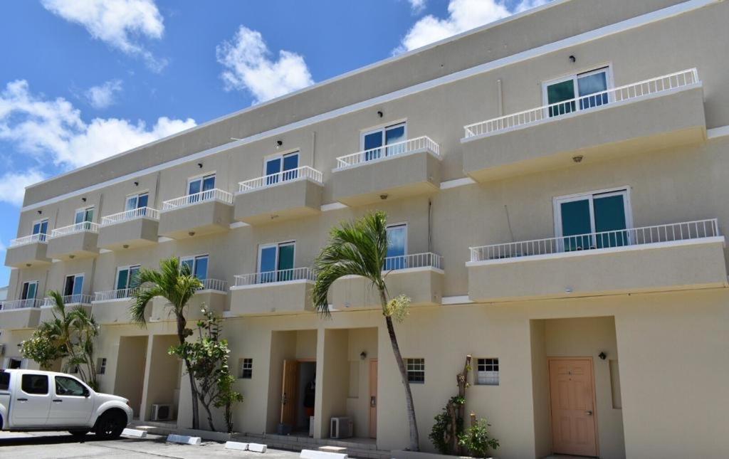 Travel Inn Hotel Simpson Bay Exterior foto